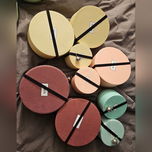 Lot Tous Gift Boxes w Inserts Shopping Bags Bracelet Necklace Ring Charm Jewelry - Picture 11 of 16